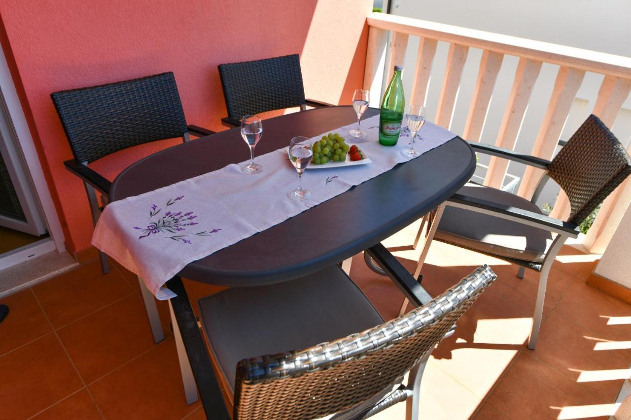 וודיצה Apartments Vila Miranda מראה חיצוני תמונה