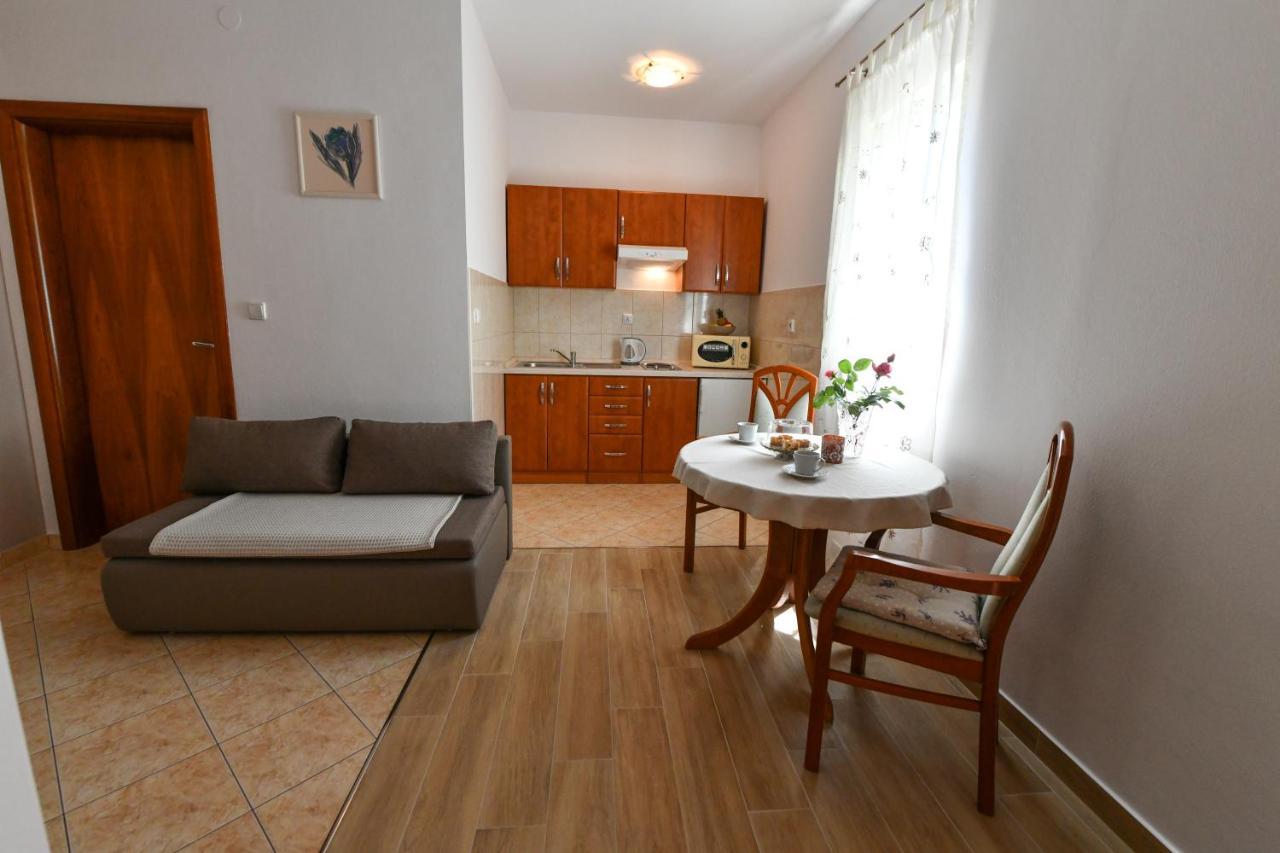 וודיצה Apartments Vila Miranda מראה חיצוני תמונה