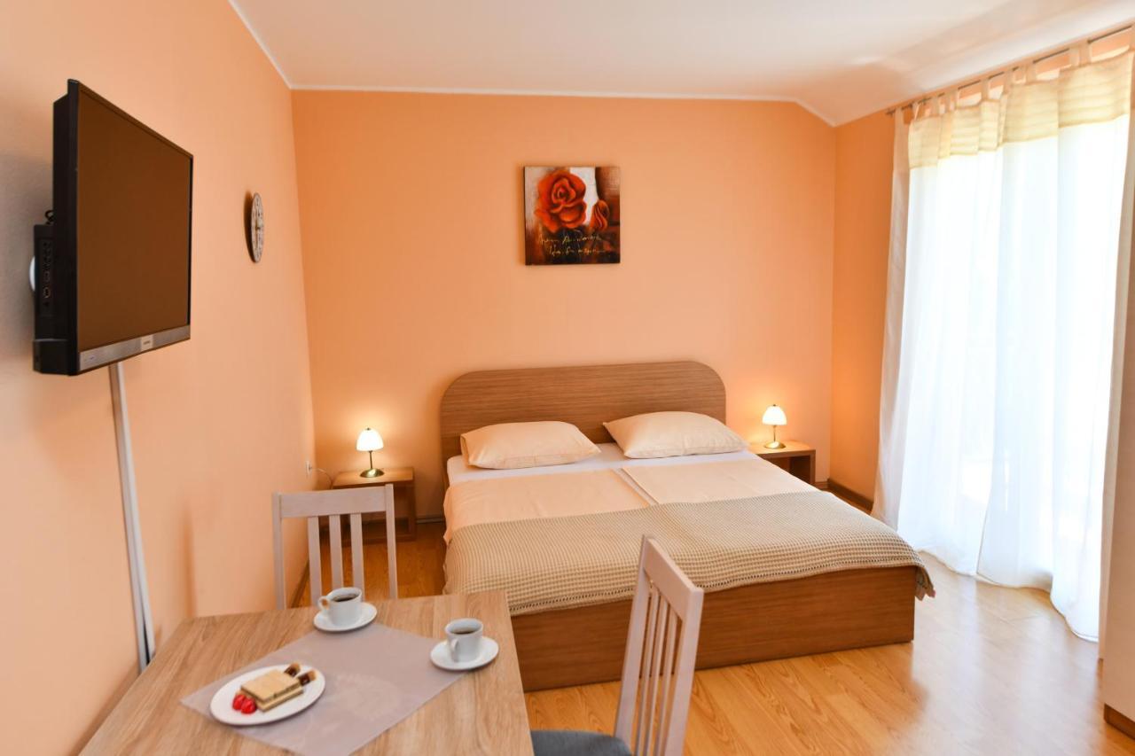 וודיצה Apartments Vila Miranda מראה חיצוני תמונה