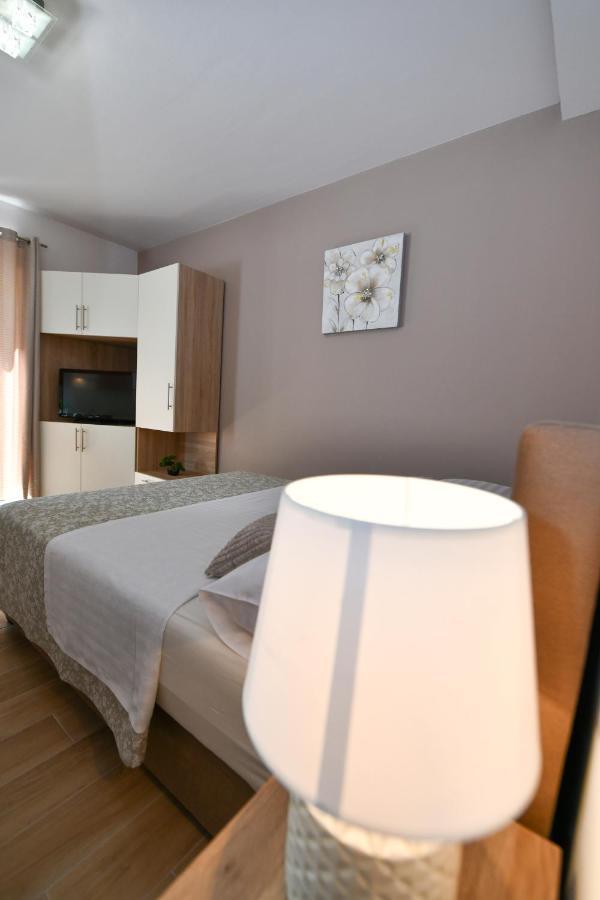 וודיצה Apartments Vila Miranda מראה חיצוני תמונה